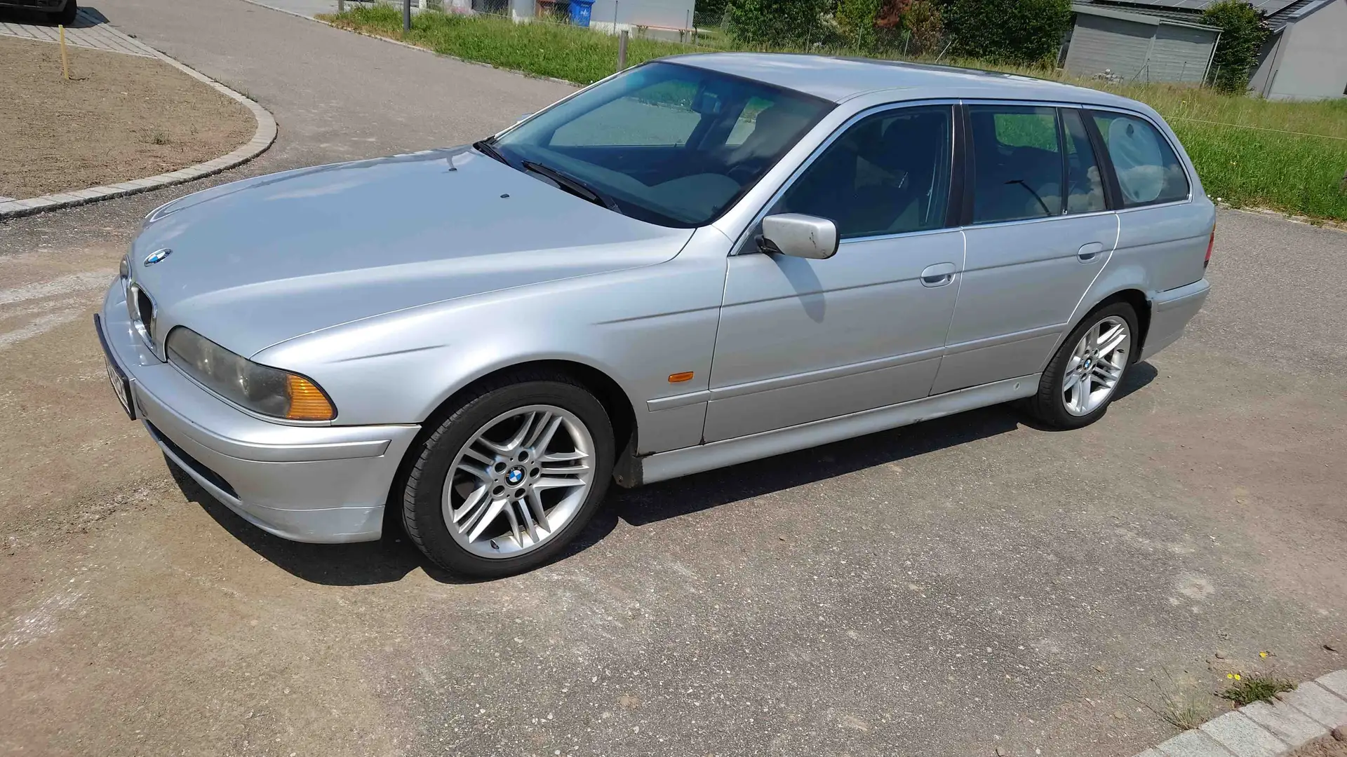 BMW 520 520d+touring Argintiu - 1