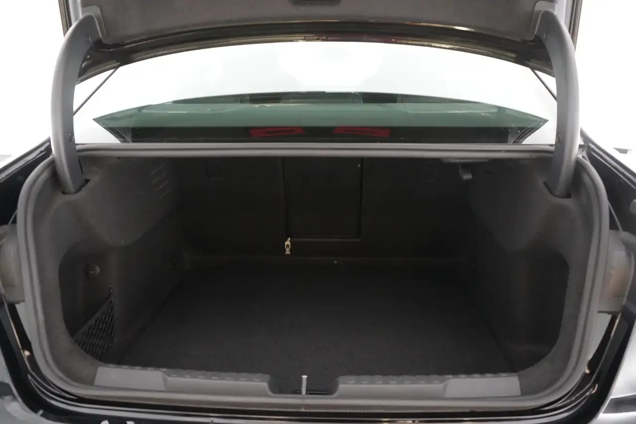 Audi A3 Sedan 30 TDi S-Tronic S-Line Business Ed. Platinum, миниатюра 21