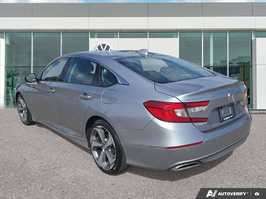 2020 Honda Accord Touring | HEATED & COOLED SEATS — снимка 1