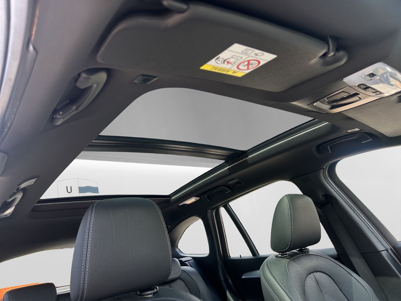 BMW X1 xDrive 25 d M Sport / 1.Hand / LED / PANO — photo 15