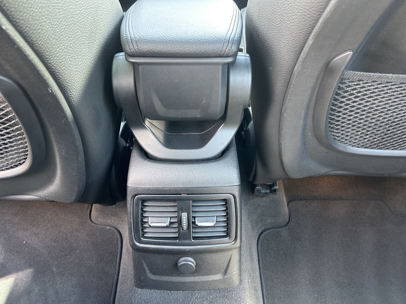 BMW X1 xDrive 25 d M Sport / 1.Hand / LED / PANO — photo 21