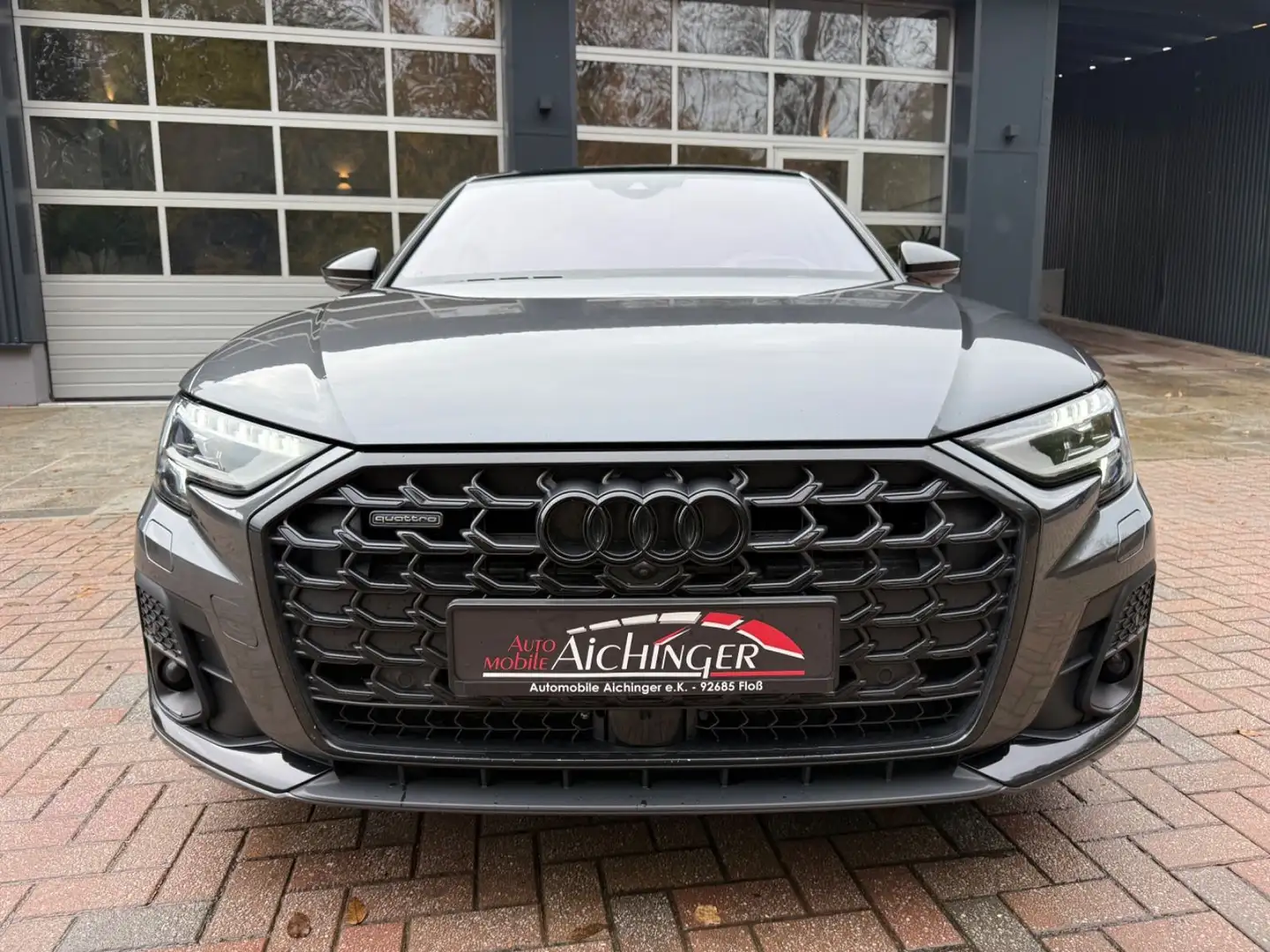 Audi A8 50 TDI quattro S-Line Plus 21 Zoll Grau - 2