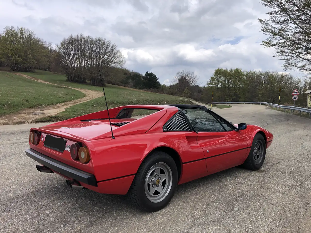 Ferrari 308 GTSi 2.9, foto 2