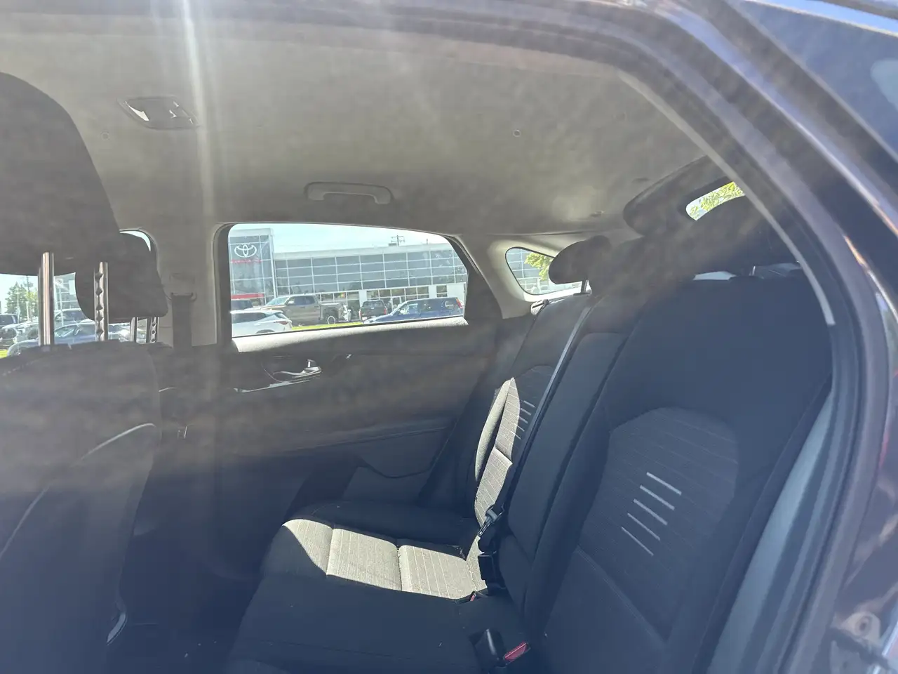 Kia Forte снимка Kia Forte