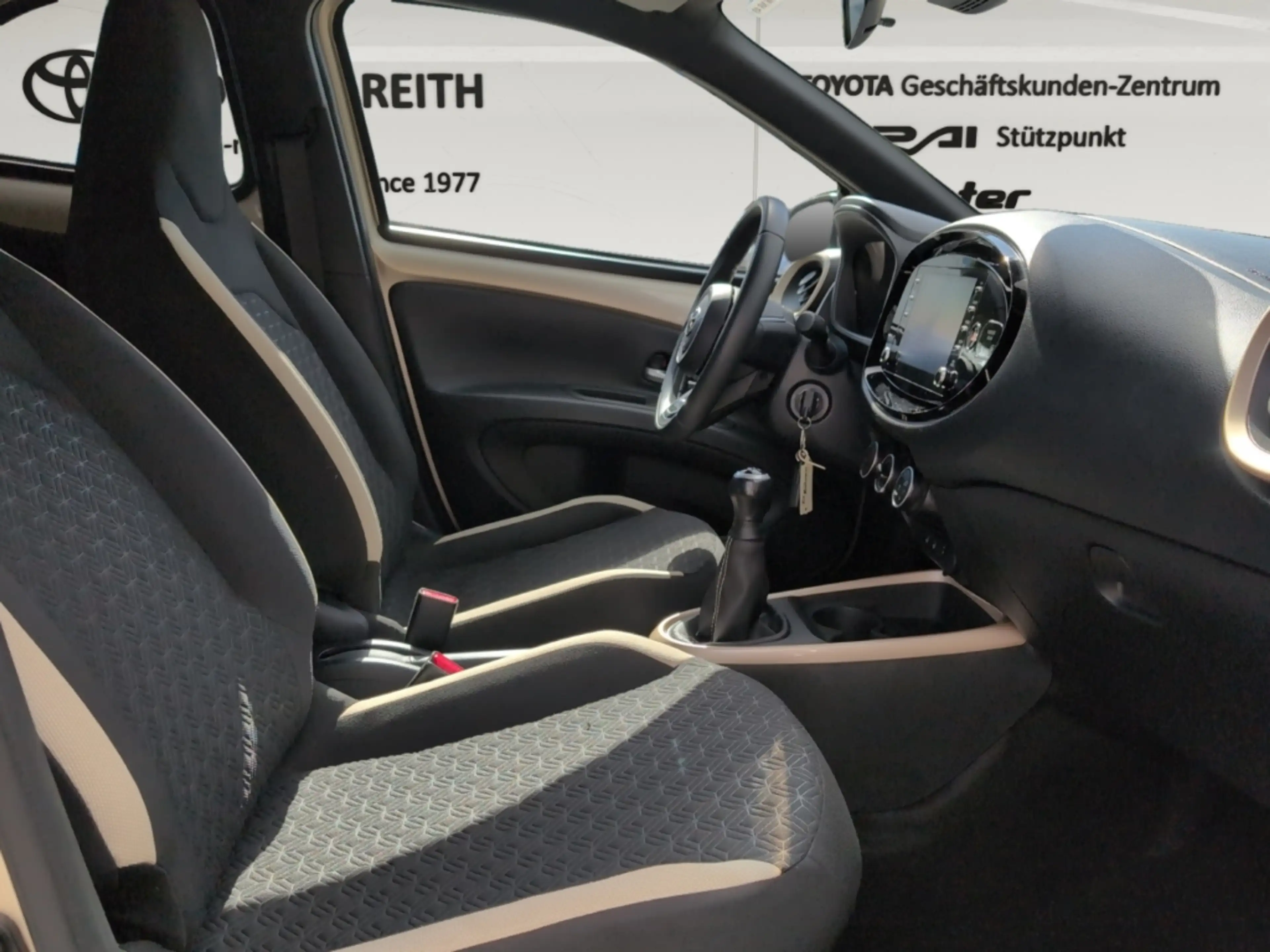 Toyota Aygo X Pulse Apple CarPlay Android Auto Musikstreaming DA — photo 9