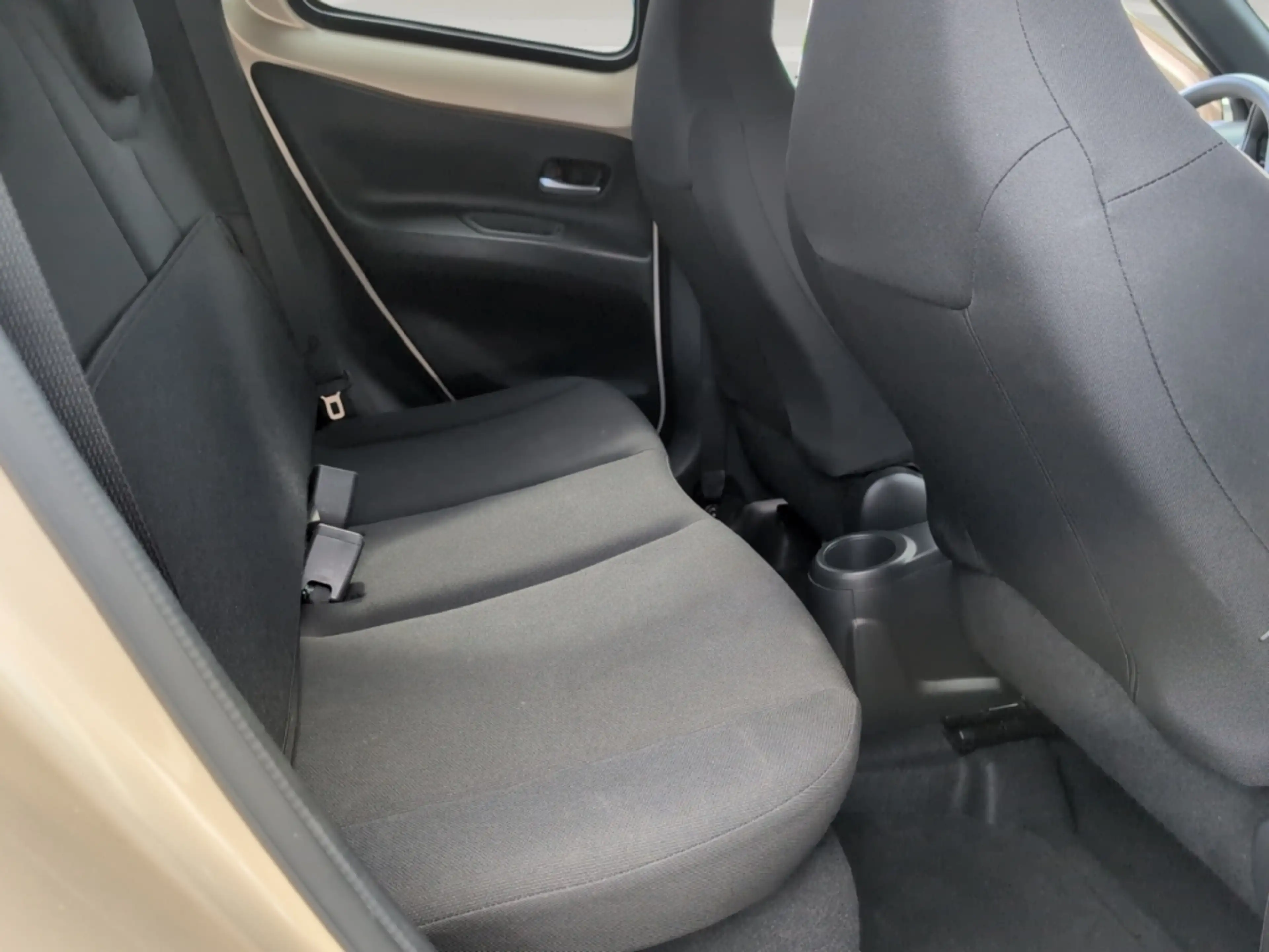 Toyota Aygo X Pulse Apple CarPlay Android Auto Musikstreaming DA — photo 13
