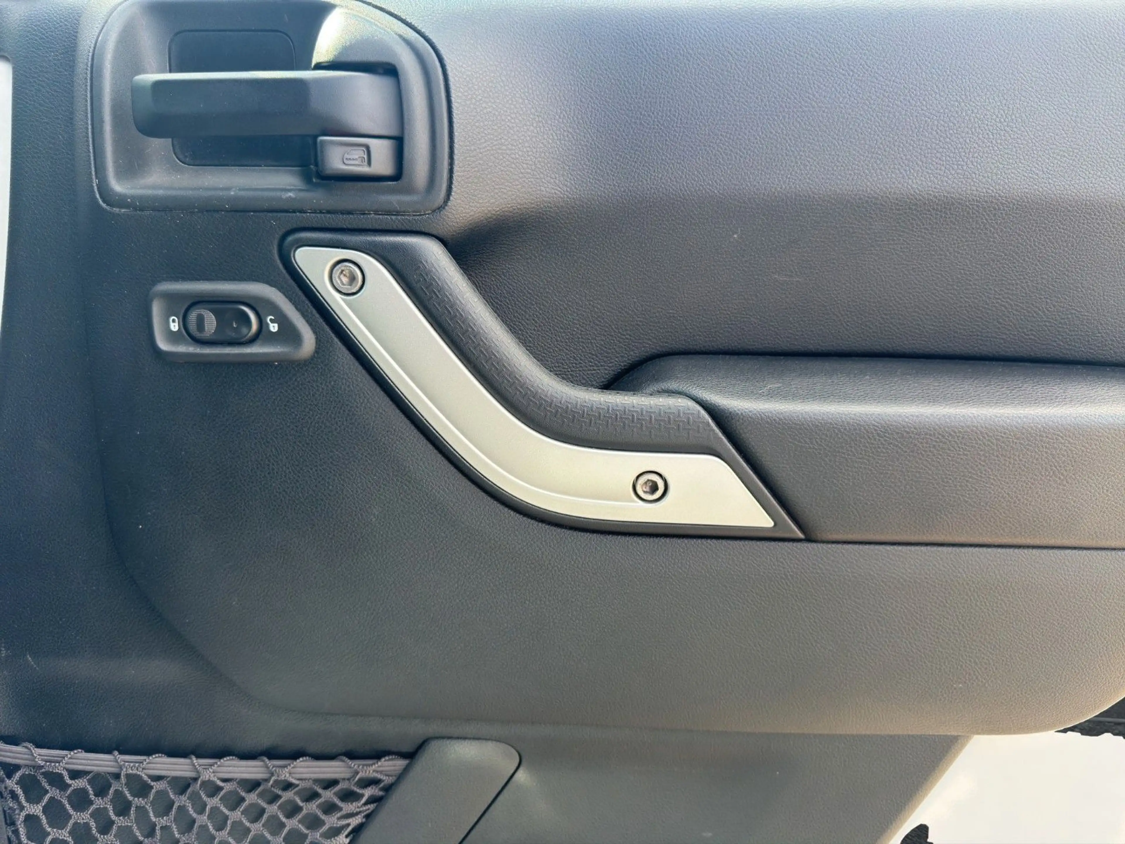 Jeep Wrangler Unlimited Sahara aus 1.Hand — photo 15