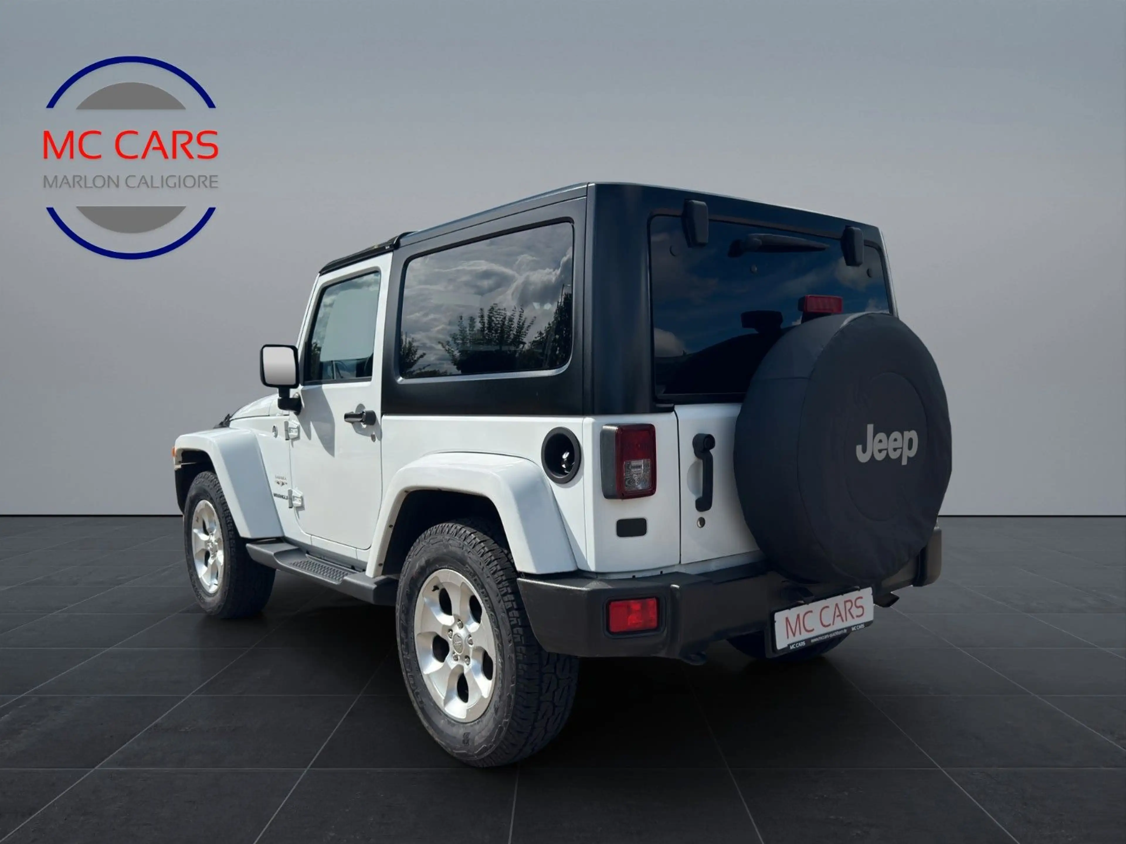 Jeep Wrangler Unlimited Sahara aus 1.Hand — photo 2