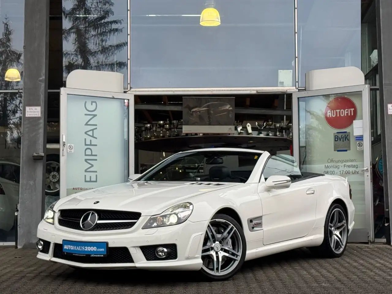 Mercedes-Benz SL 63 AMG