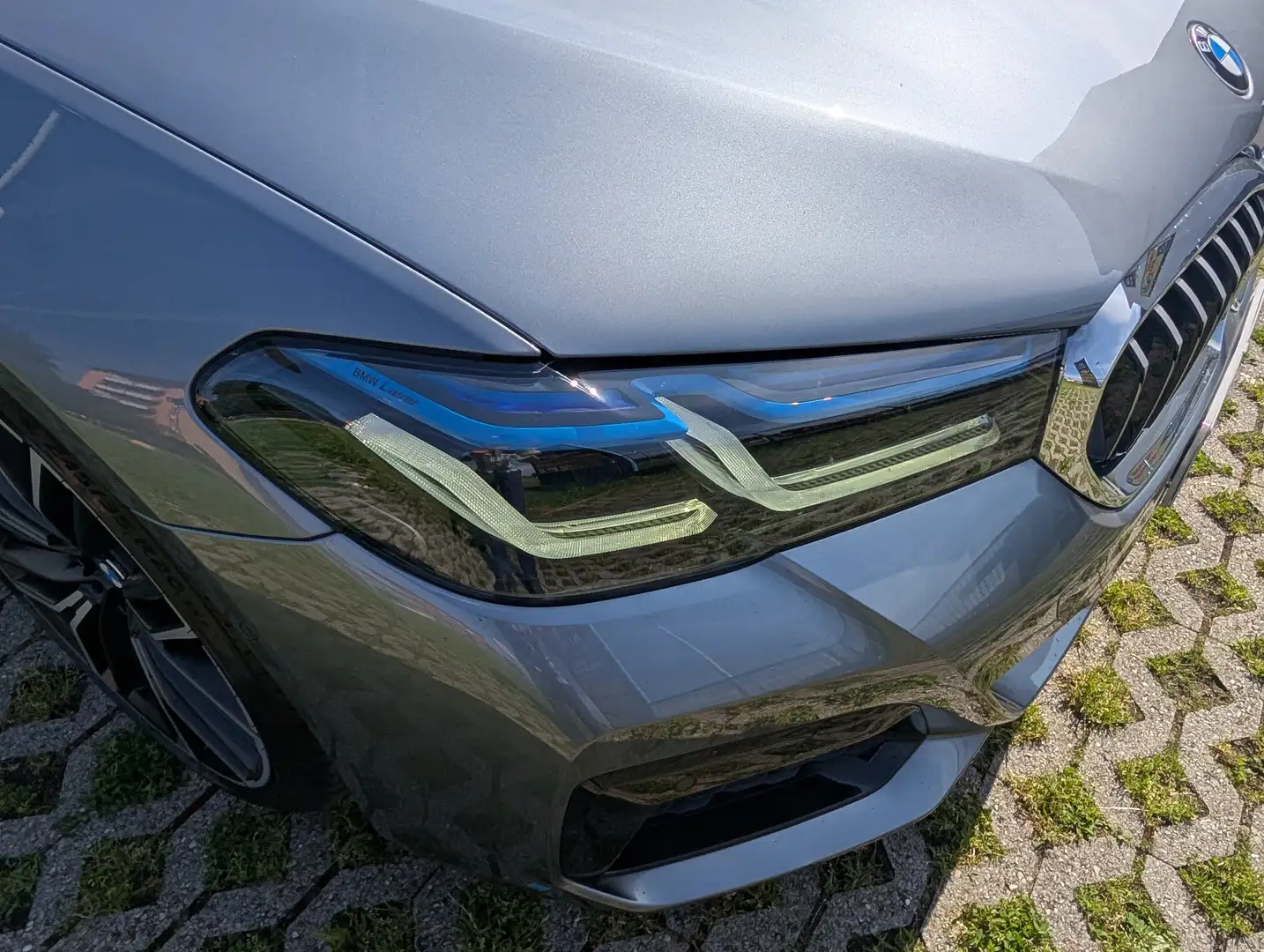 BMW 540 Touring MSport x Drive 48V Grigio - 2