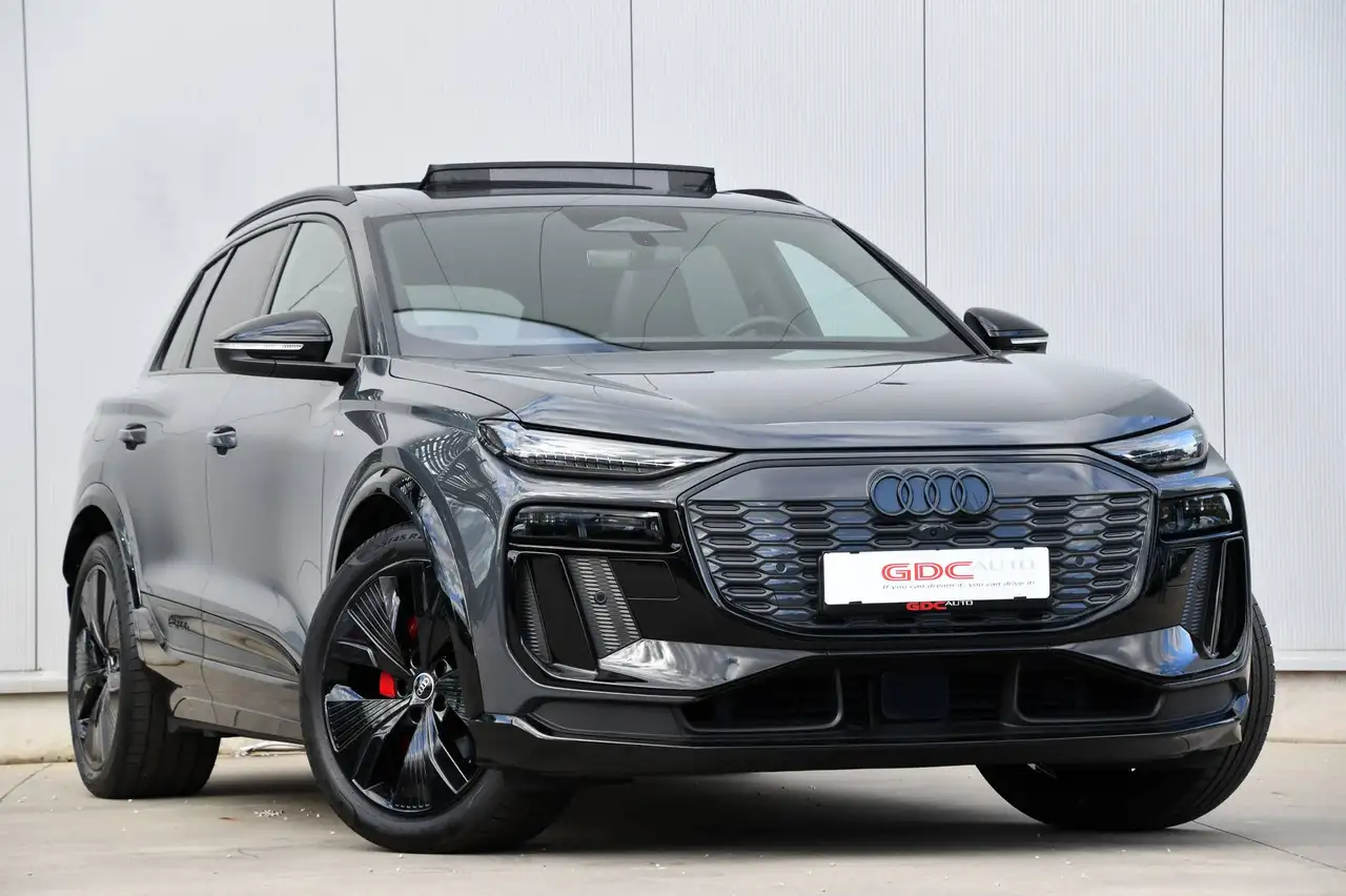 Audi Q6 e-tron