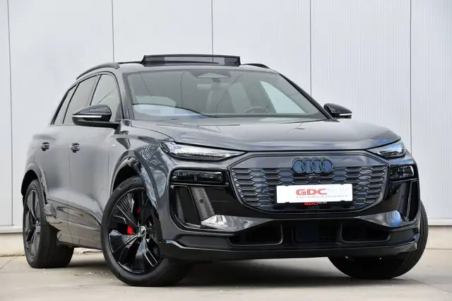Audi Q6 e-tron Q6 e-Tron Quattro Edition one grey l SOH l Luchtvering l Pano l B&O Sound