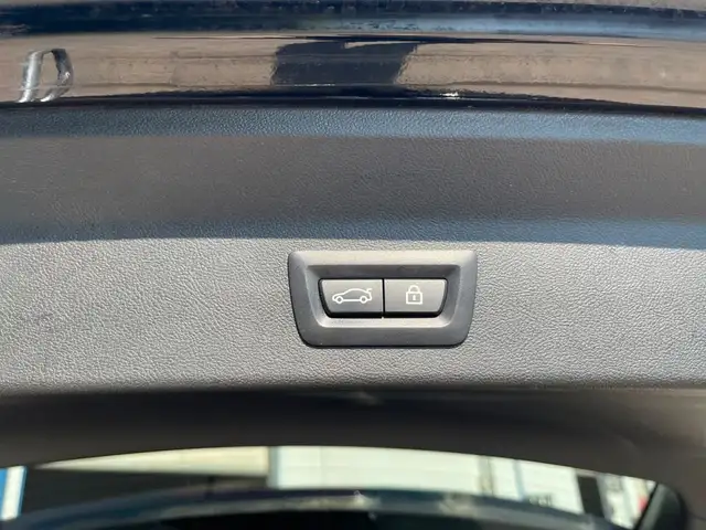 BMW X3 M view 5