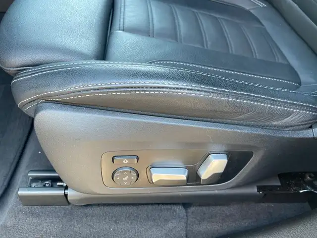 BMW X3 M view 12
