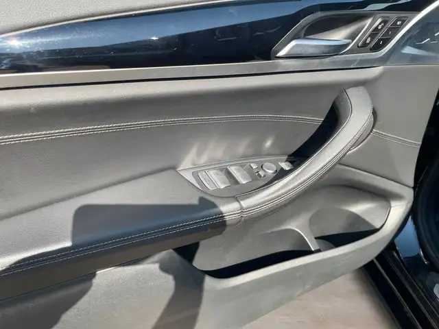 BMW X3 M view 10
