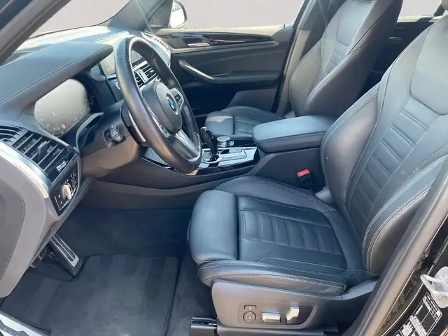 BMW X3 M view 11