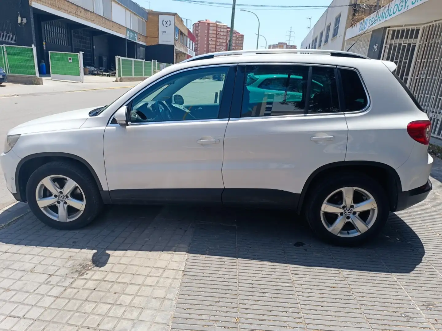 Volkswagen Tiguan 2.0TDI +Motion DSG Blanco - 1