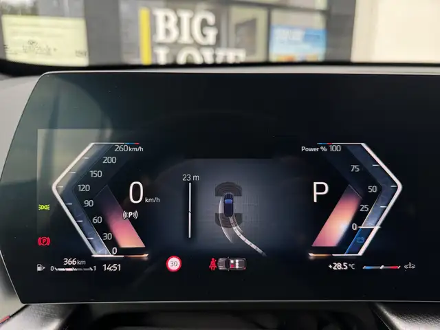 BMW X1 view 13