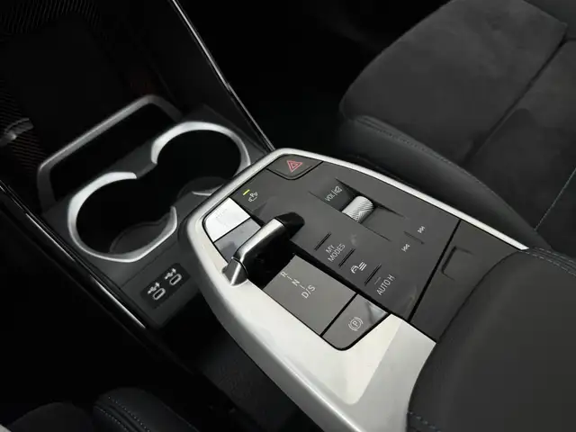BMW X1 view 11