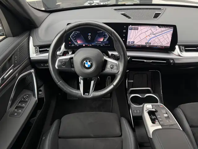 BMW X1 view 6