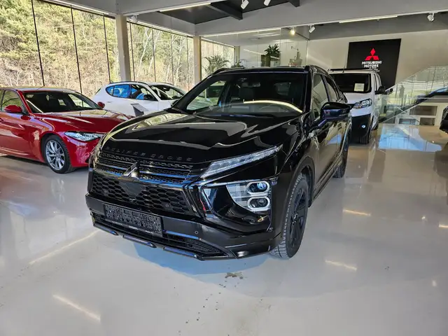 Mitsubishi Eclipse Cross 2,4 PHEV 4WD Diamond Black Line 220V Leder Schwarz