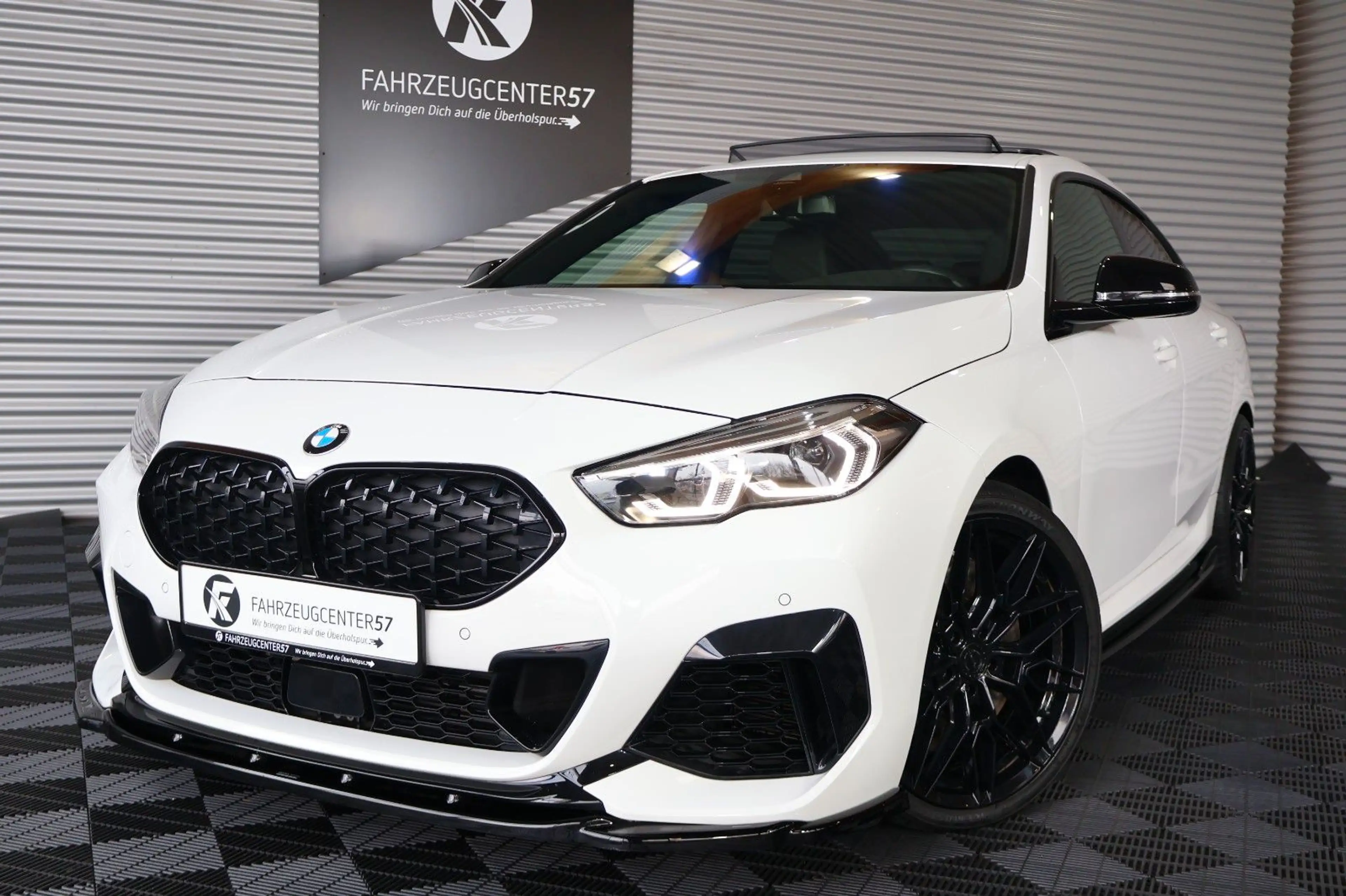 BMW 235 xDrive Gran Coupé/LED/RFK/HIFI/CARPLAY