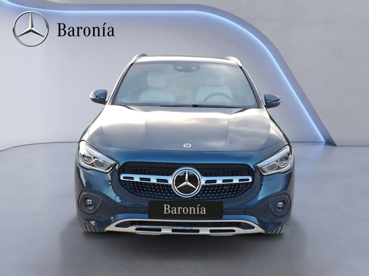 Mercedes-Benz GLA 250 250e Blau - 2
