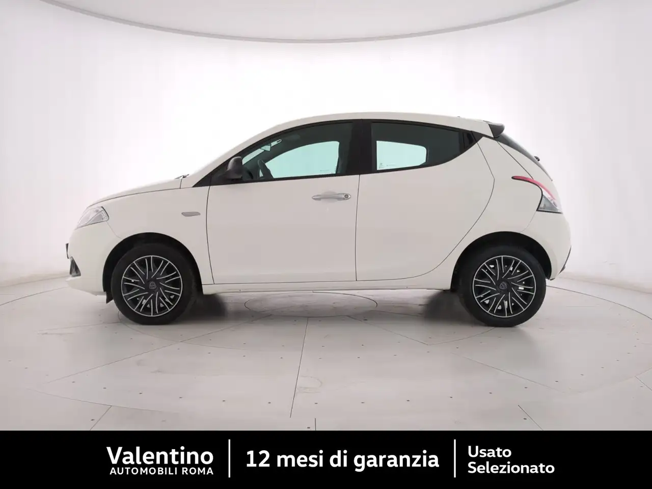 Lancia Ypsilon 2024