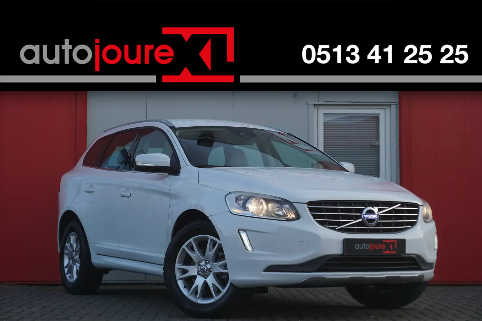 Volvo XC60 2.0 T5 FWD Momentum | Leder | Cruise Control | 18' Wit - 1