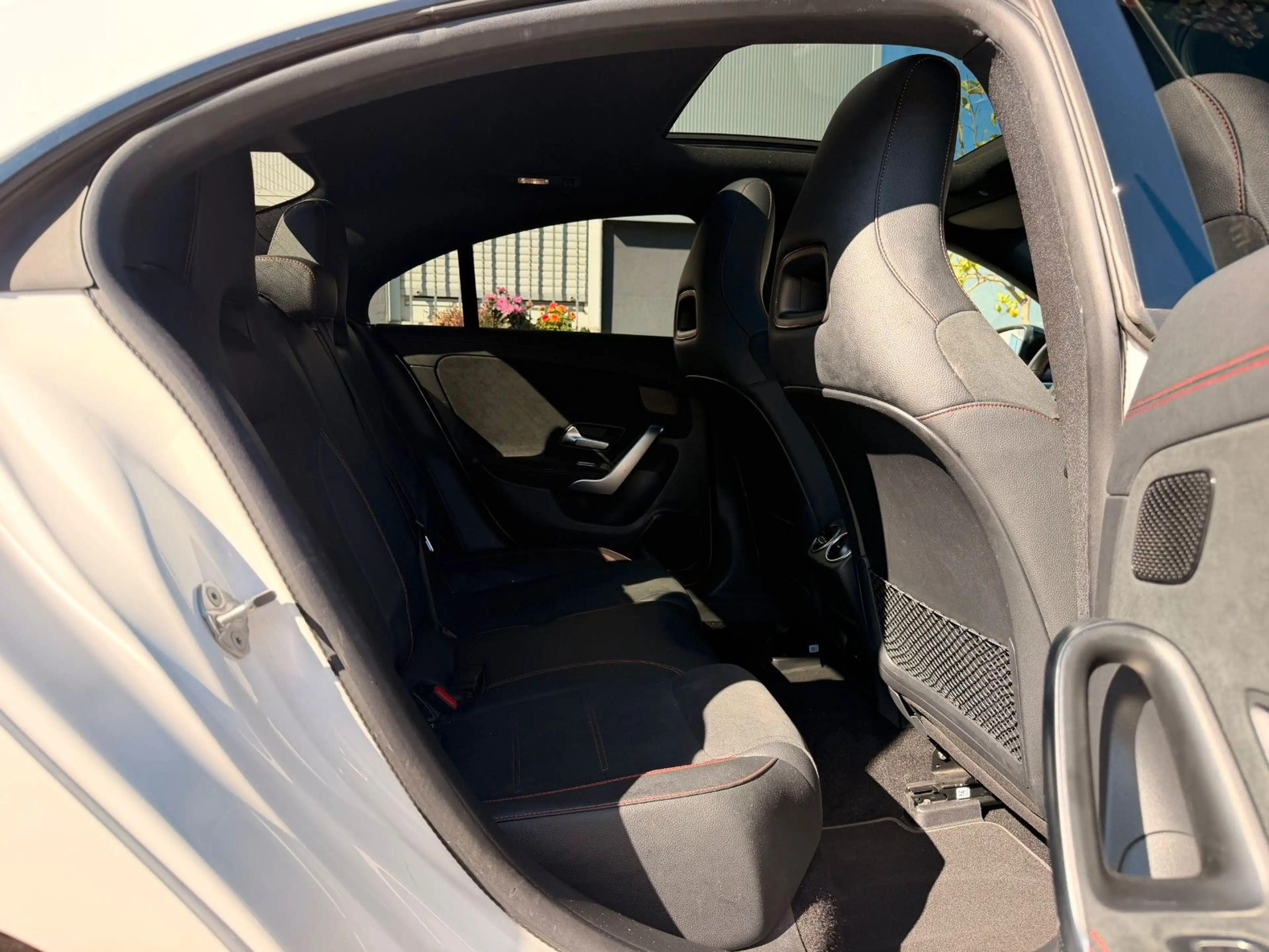 Mercedes-Benz CLA 220 d 8G Cpe AMG*Night*Pano*ACC+*MBeam*KeylGo — photo 8