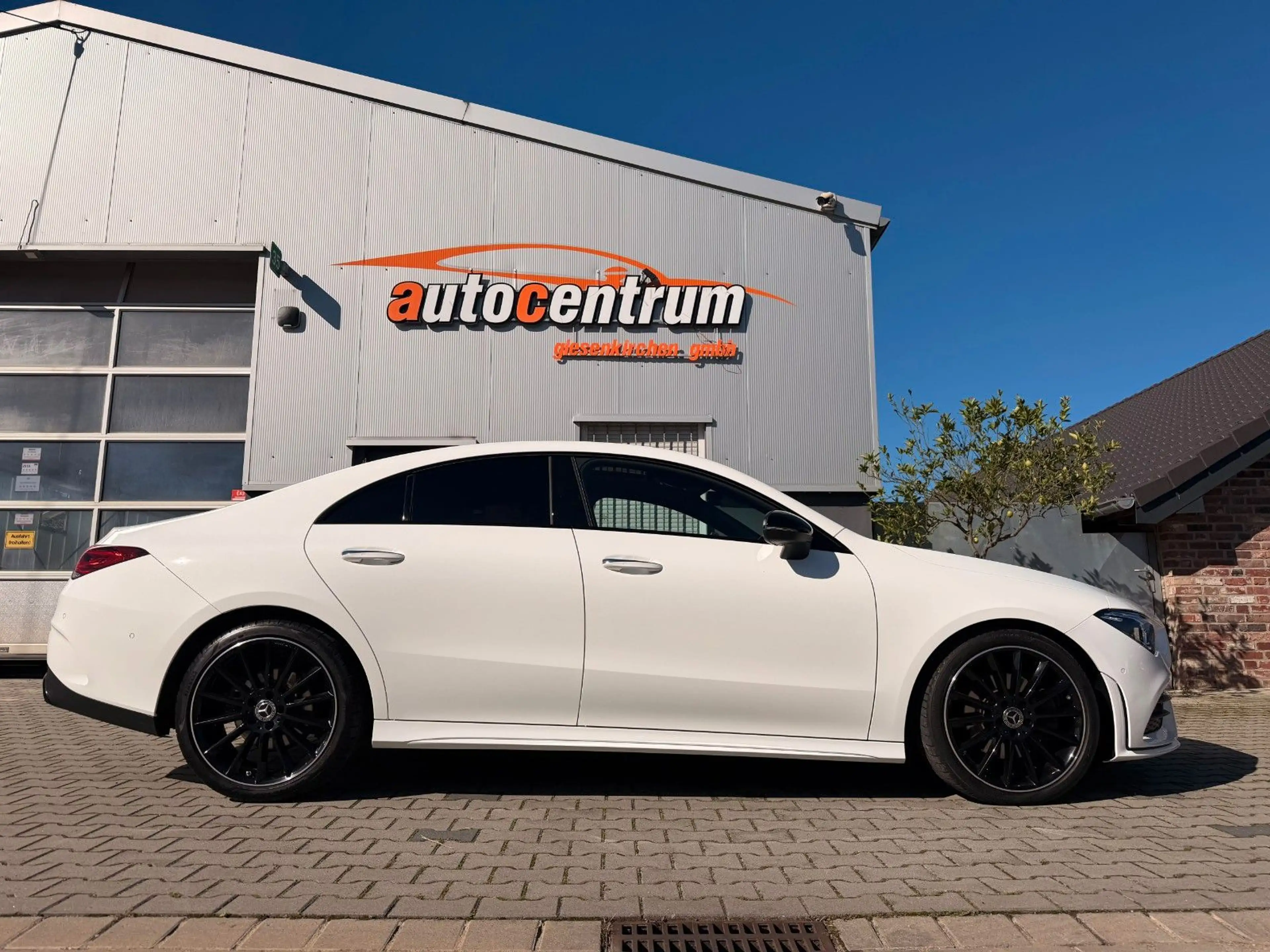 Mercedes-Benz CLA 220 d 8G Cpe AMG*Night*Pano*ACC+*MBeam*KeylGo — photo 3