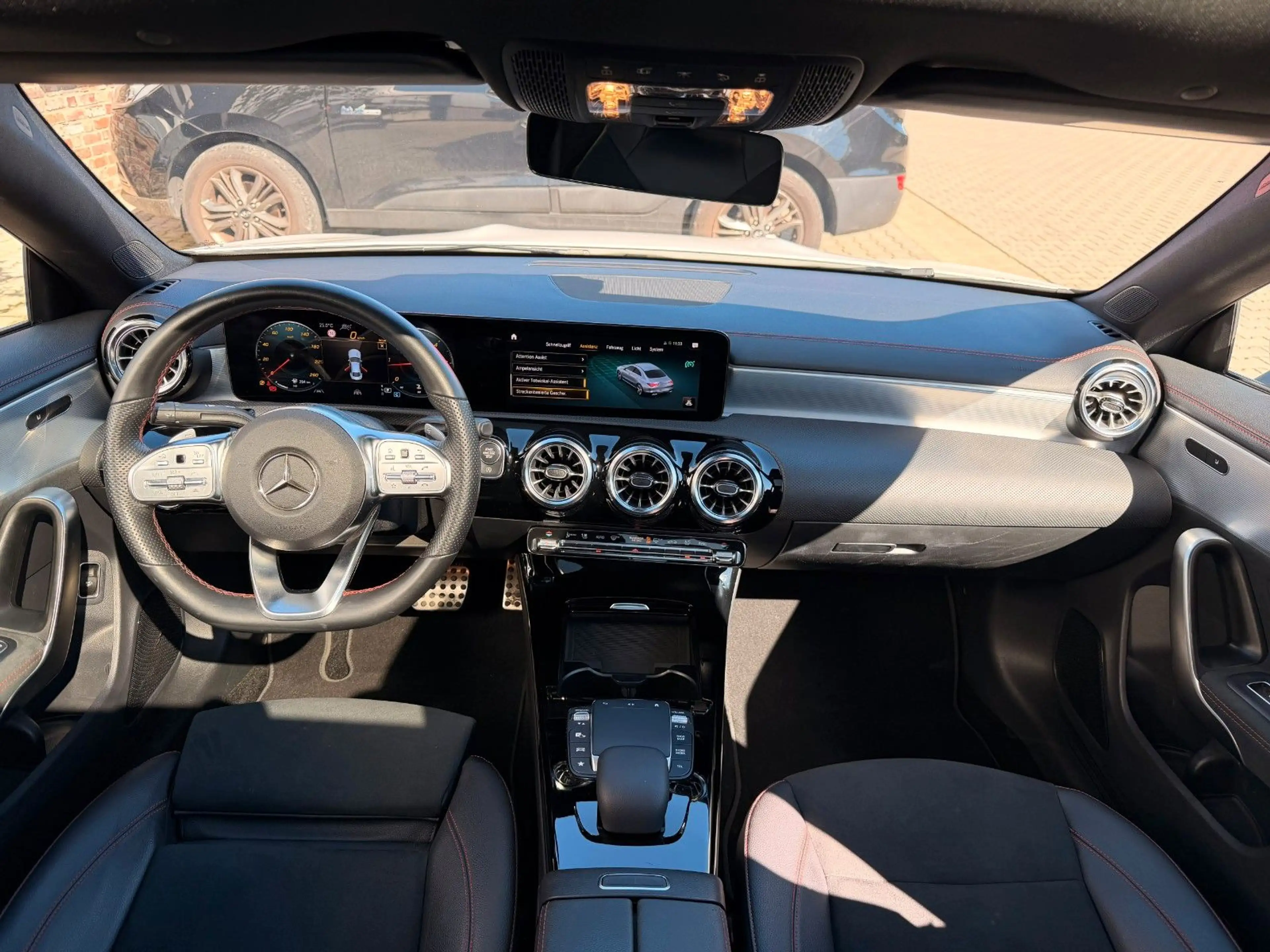 Mercedes-Benz CLA 220 d 8G Cpe AMG*Night*Pano*ACC+*MBeam*KeylGo — photo 10