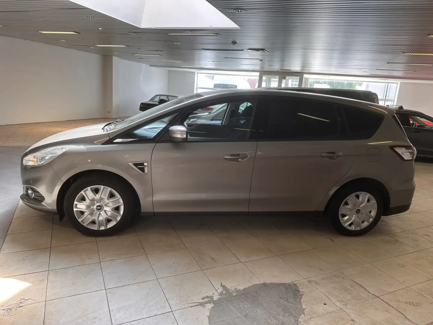 Ford S-Max 2.0 TDCi Trend Beżowy - 2