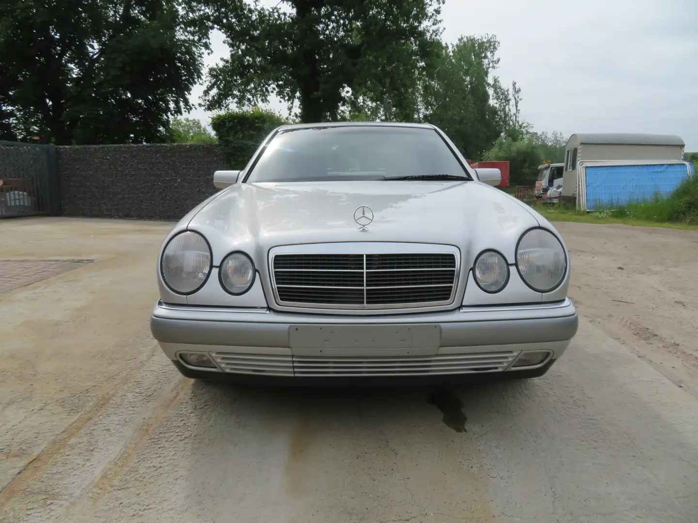 Mercedes-Benz E 320 ELEGANCE Zilver - 2