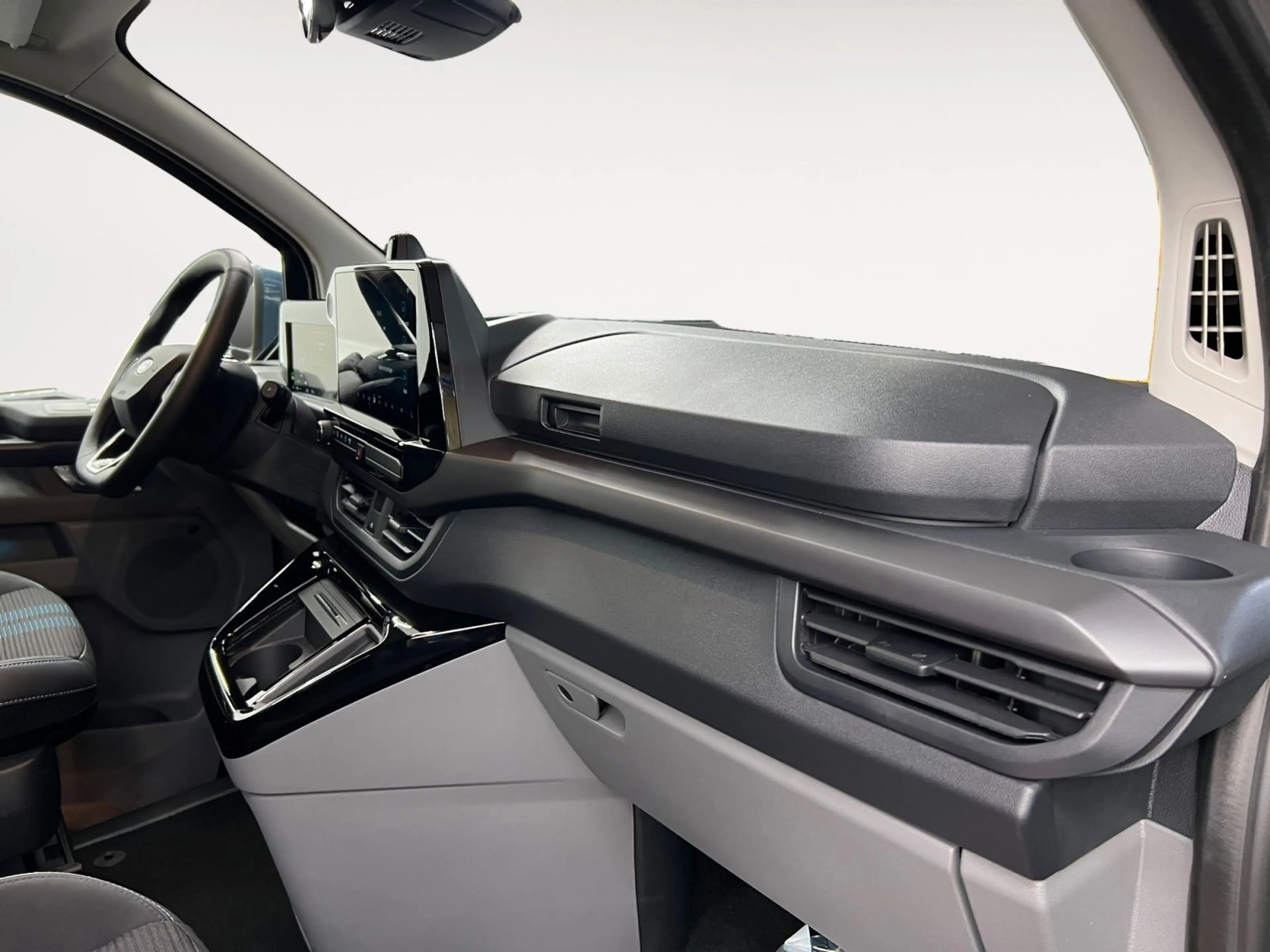 Ford Tourneo Custom L2 Sport | PHEV | Bus 8-Sitze | auf Lager — photo 14