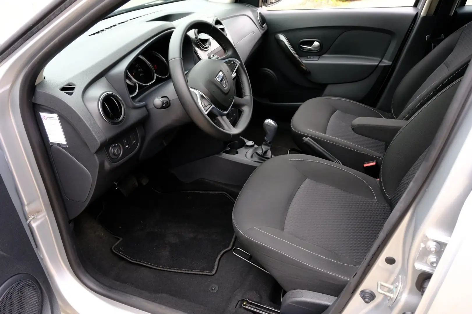 Dacia Sandero 0.9 TCe Laureate Aut. Airco|LMV|PDC Grijs - 2