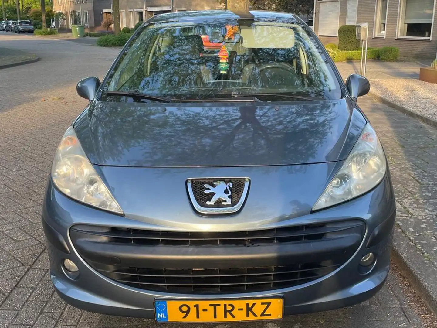 Peugeot 207 207 1.4 Color-line Grijs - 1
