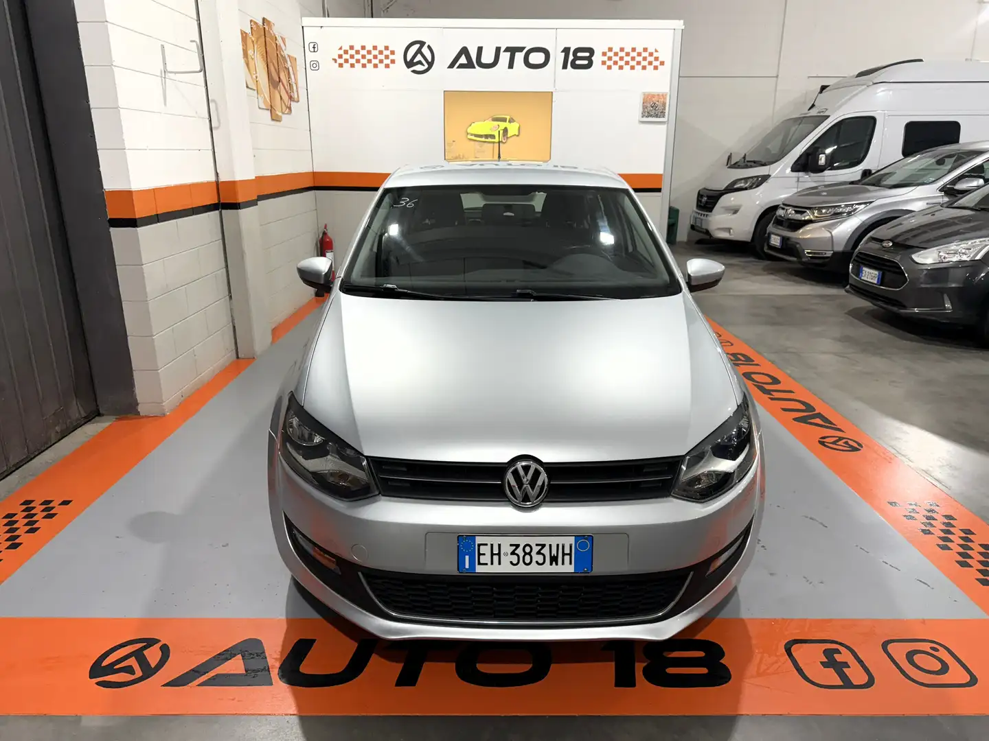Volkswagen Polo 1.4 DSG 5 porte Highline Plateado - 2
