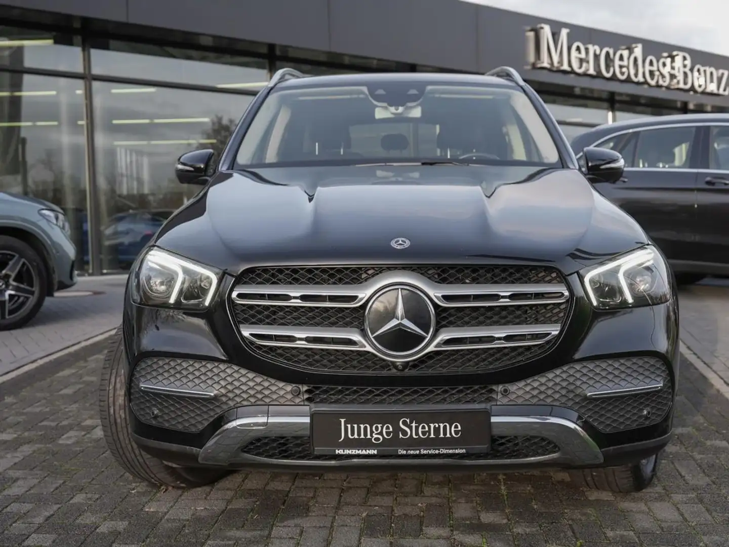 Mercedes-Benz GLE 300 d 4M MBUX Navi Totwinkel HUD 360° Noir - 2