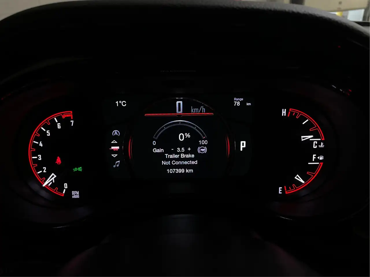 Dodge Durango снимка Dodge Durango