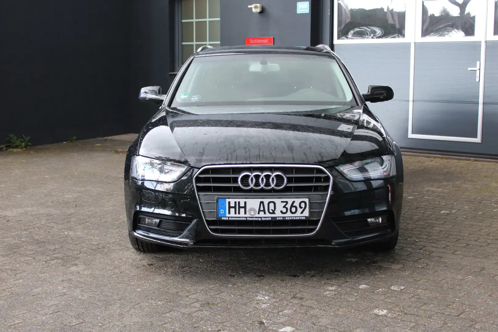 Audi A4 2.0 TDI Avant Attraction NAVI*PDC*KOMBI Negro - 2