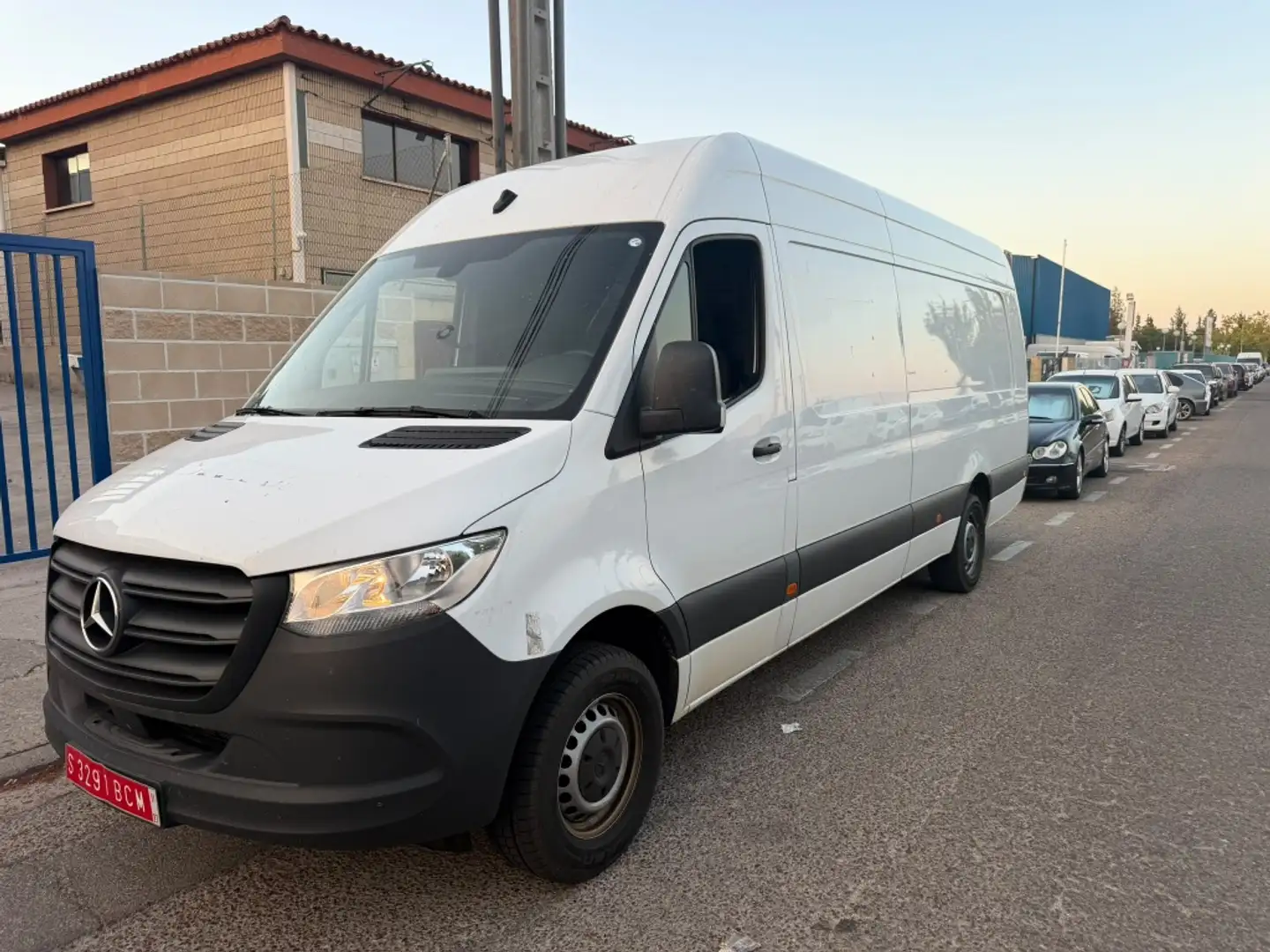 Mercedes-Benz Sprinter Furgón 315CDI Extralargo T.E. tT Blanco - 2
