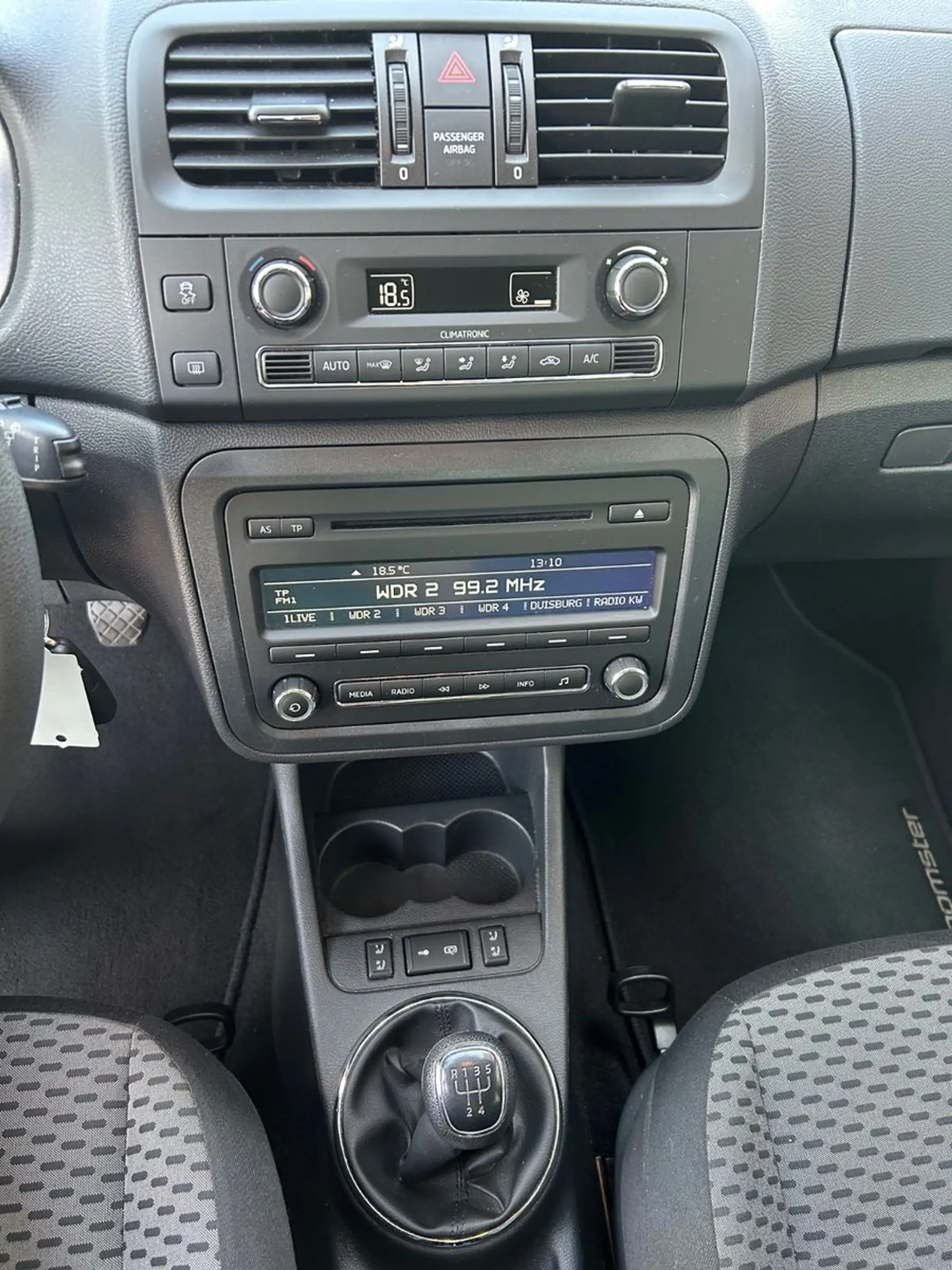 Skoda Roomster 1.6l TDI Klimatronic PDC erst 49000km — photo 12