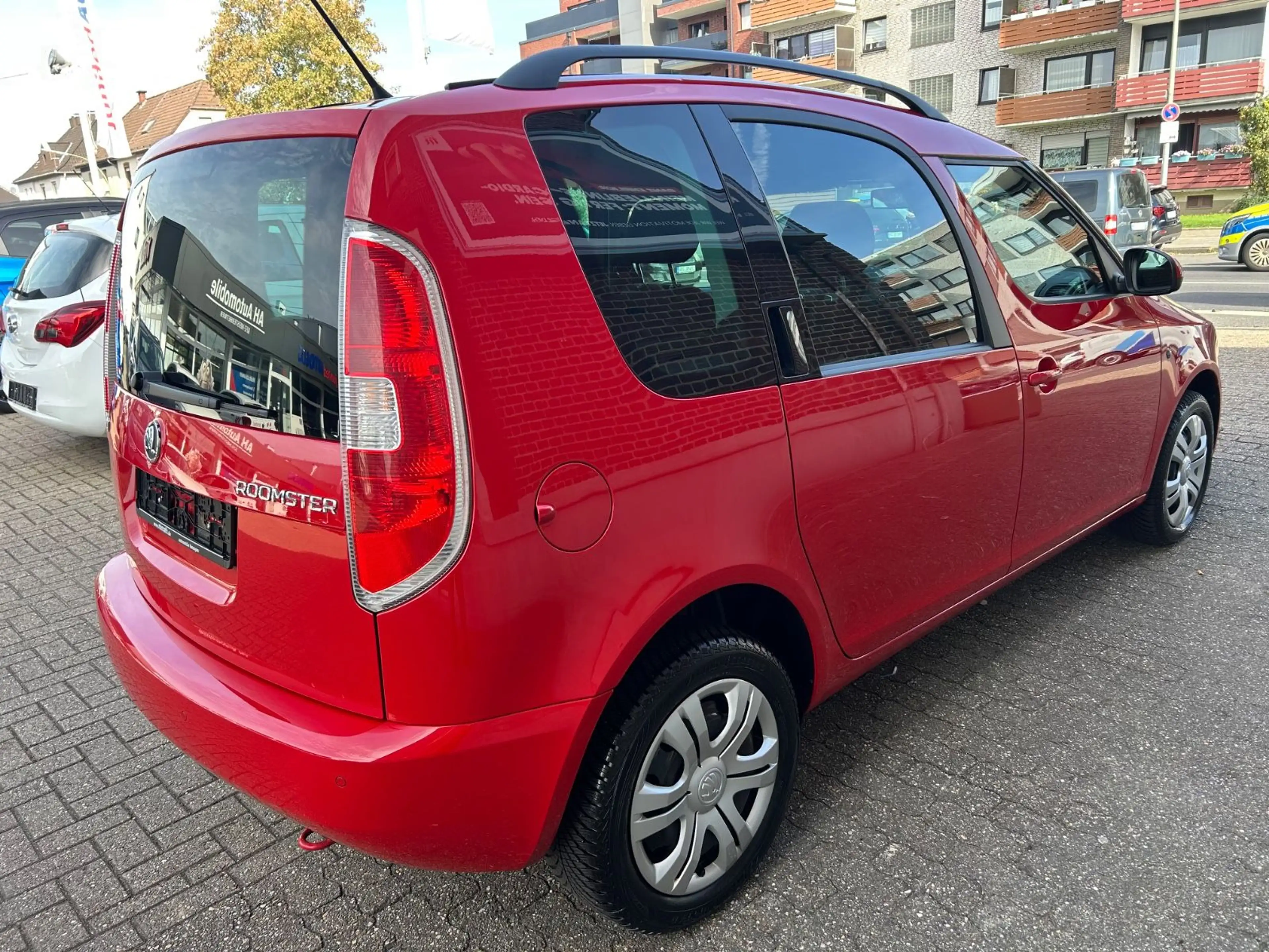 Skoda Roomster 1.6l TDI Klimatronic PDC erst 49000km — photo 4