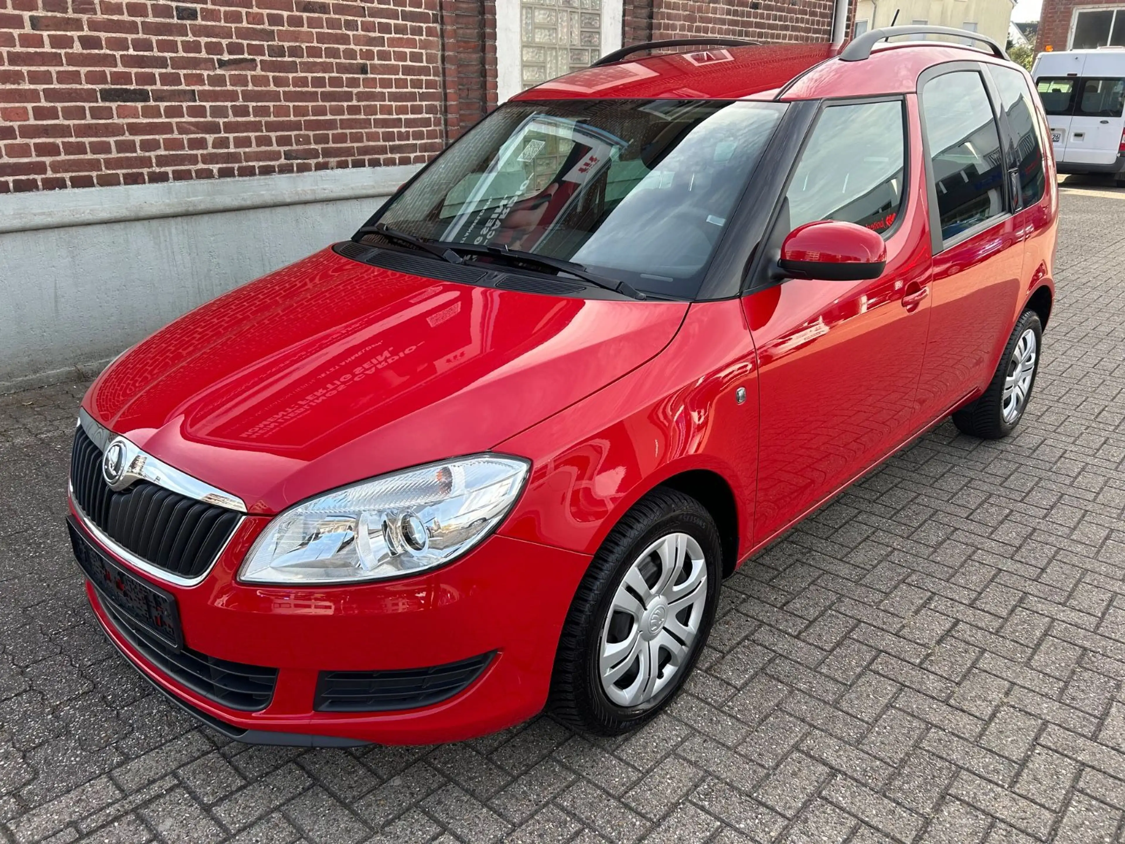 Skoda Roomster 1.6l TDI Klimatronic PDC erst 49000km