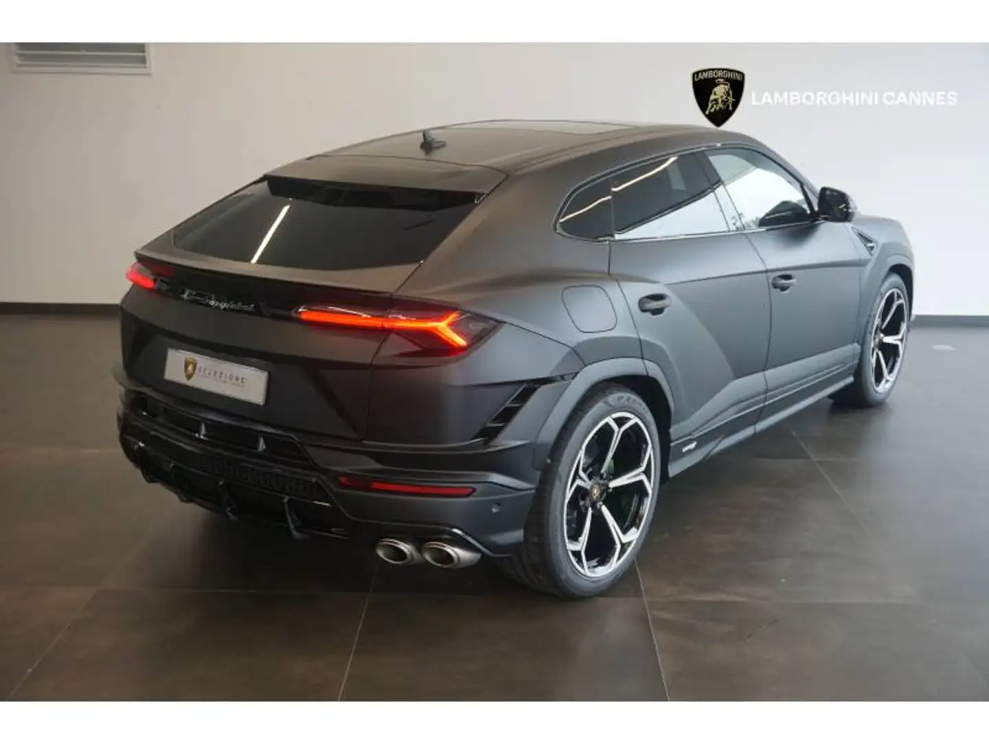 Lamborghini Urus 4.0 V8 666 ch BVA8 S Fekete - 2