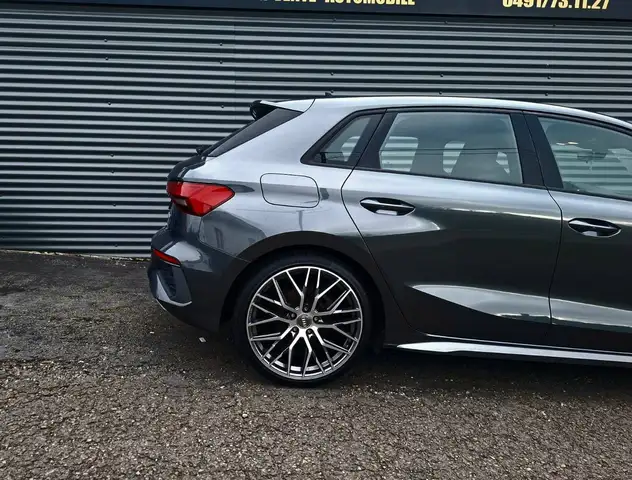 Audi A3 view 11
