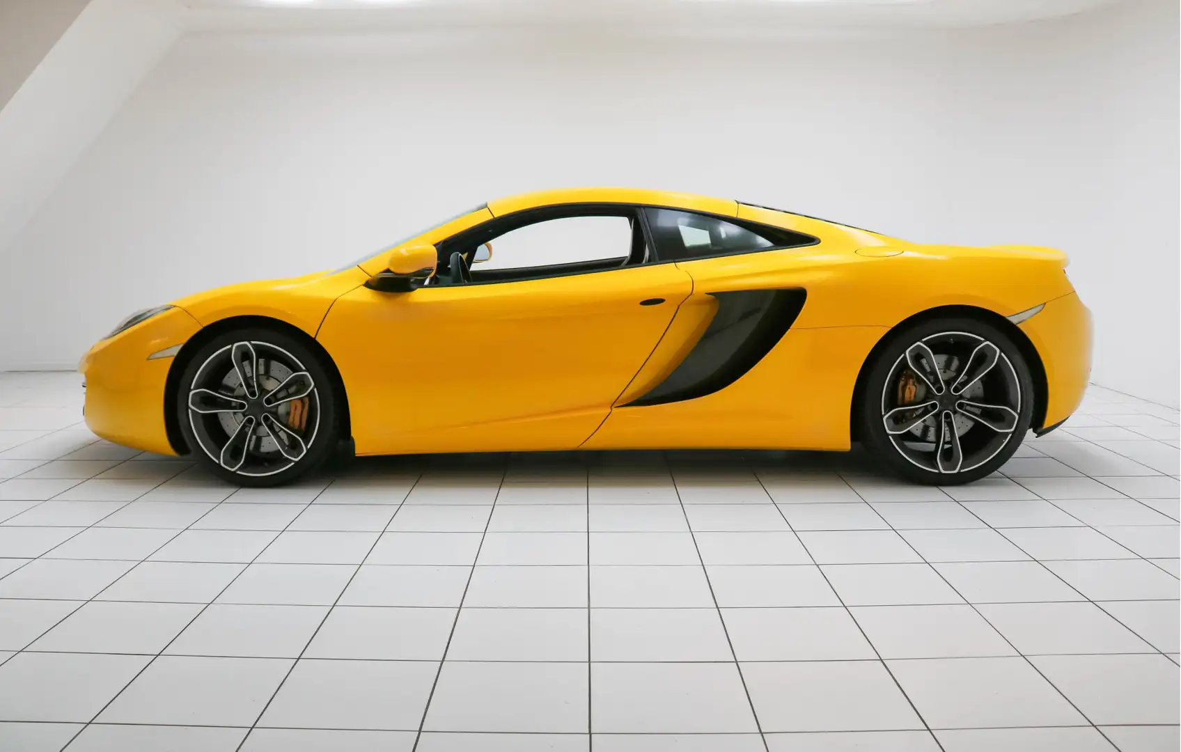 McLaren MP4-12C 3.8 * Lift System * Dealer maintained * Perfect co Giallo - 2