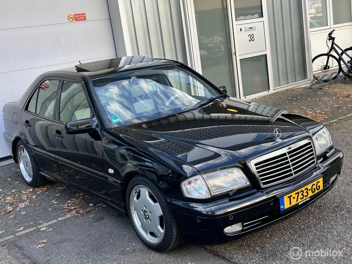 Mercedes-Benz C 43 AMG C43 Sedan Schwarz - 1