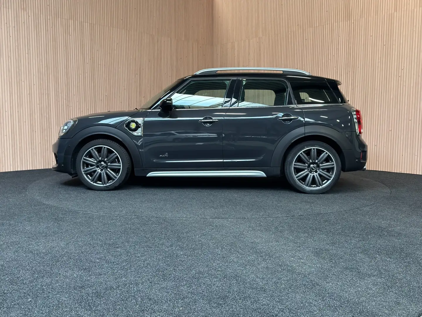 MINI Cooper SE Countryman Full Hybrid| Pano| Sportstoelen| HUD| ACC| Camera Grijs - 2